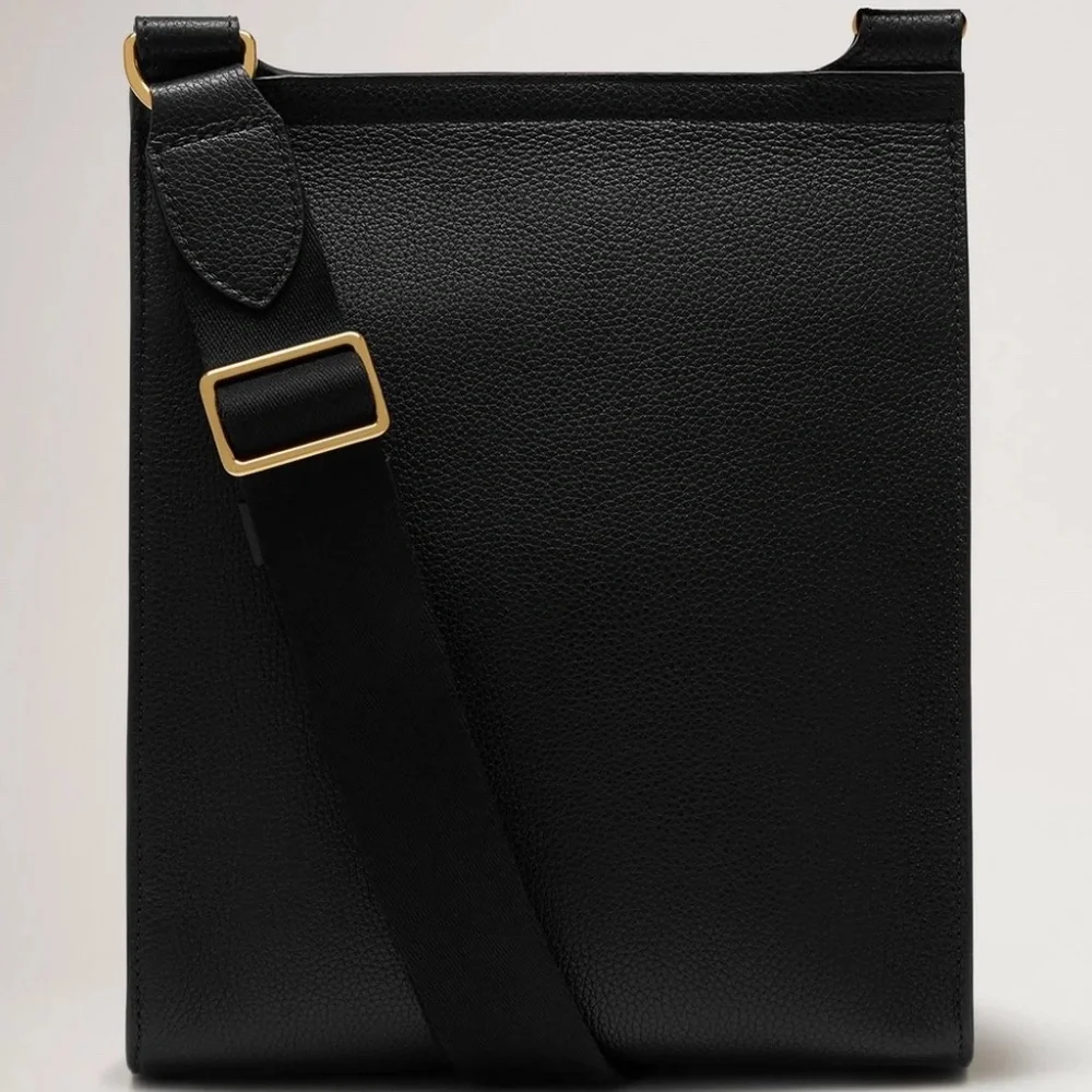 Mulberry 'Anthony' Small Classic Grain Black Messenger Bag  - MSRP $750 - BNIB